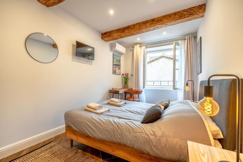 Superbe Appartement Neuf, Climatise Centre Village Le Plan-de-la-Tour Экстерьер фото